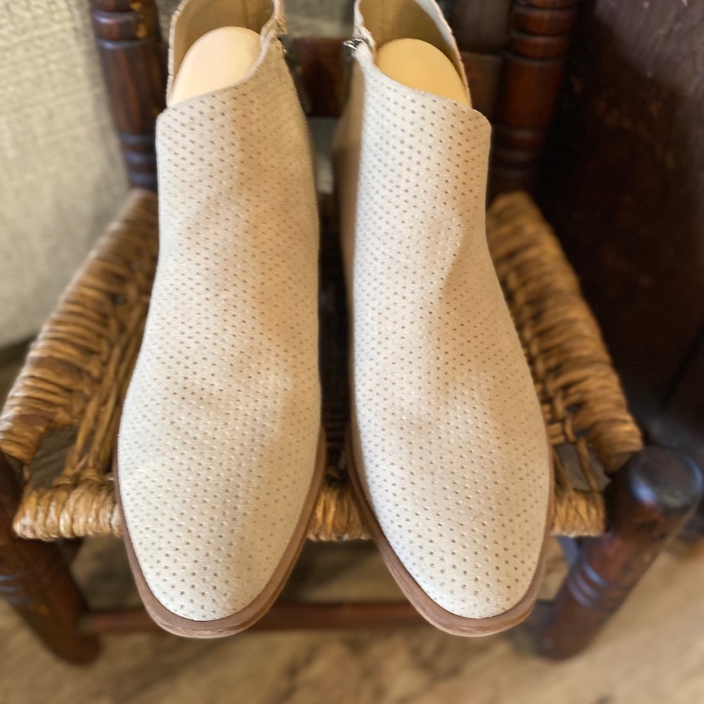 Vince Camuto Booties